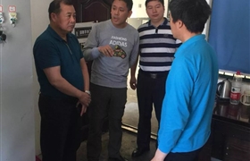 浦東行業(yè)主管領(lǐng)導看望受傷隊員