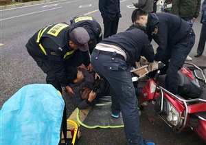 突發(fā)交通事故，應急處置規范 --金橋輔警項目協(xié)助處置交通事故