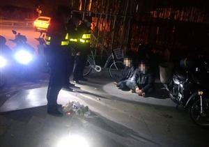 醉酒男乘車(chē)拒付錢(qián)  司機無(wú)奈求助保安 ——宗保公司駐惠南園區輔警